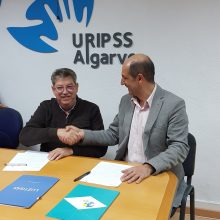 Assinatura parceria entre a URIPSS Algarve e a LuziGás